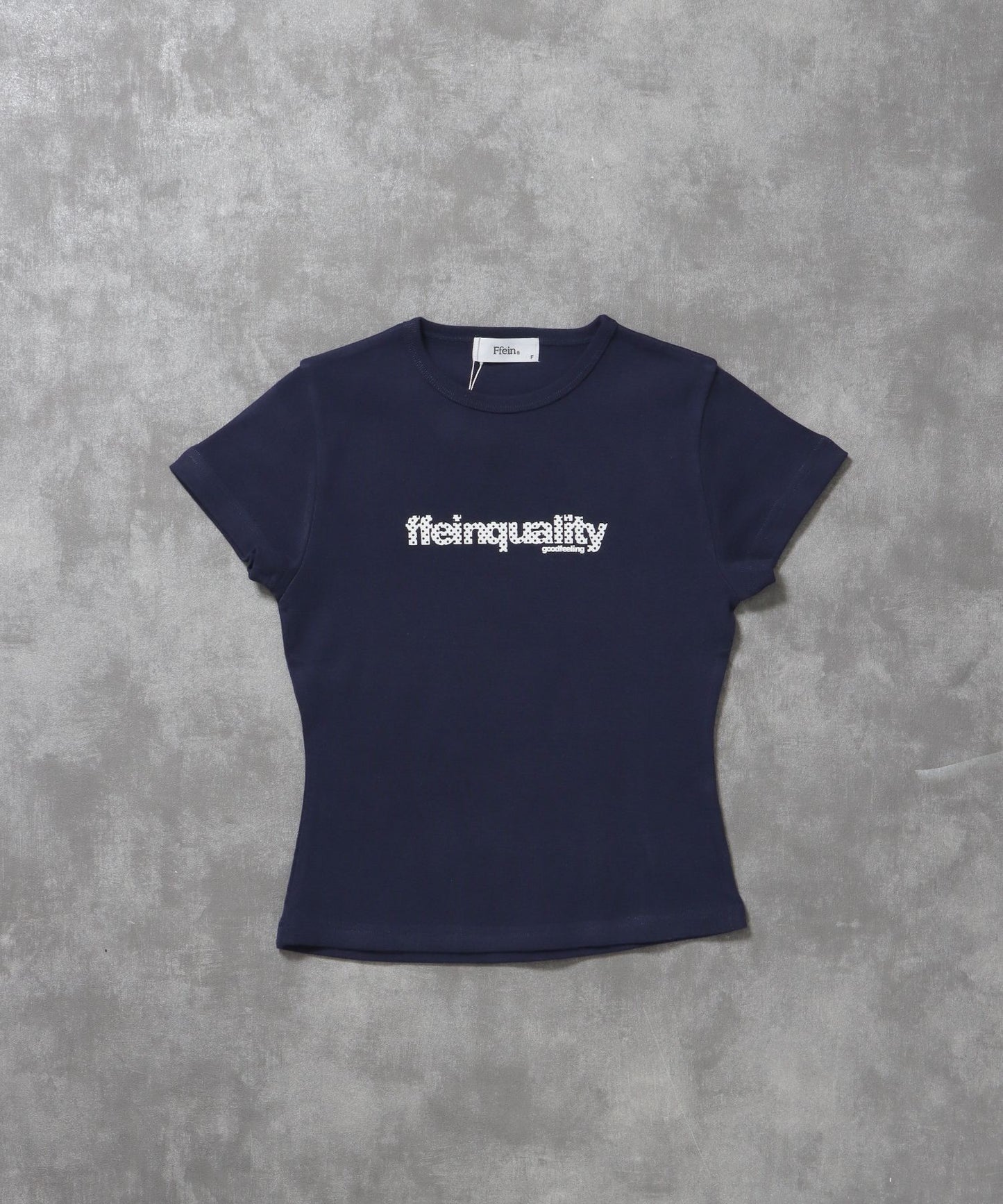 【FFEIN(フェイン)】テレコリブレディースTシャツ / 半袖 レディース クルーネック プリント ピチT ちびT 短丈 ネイビー