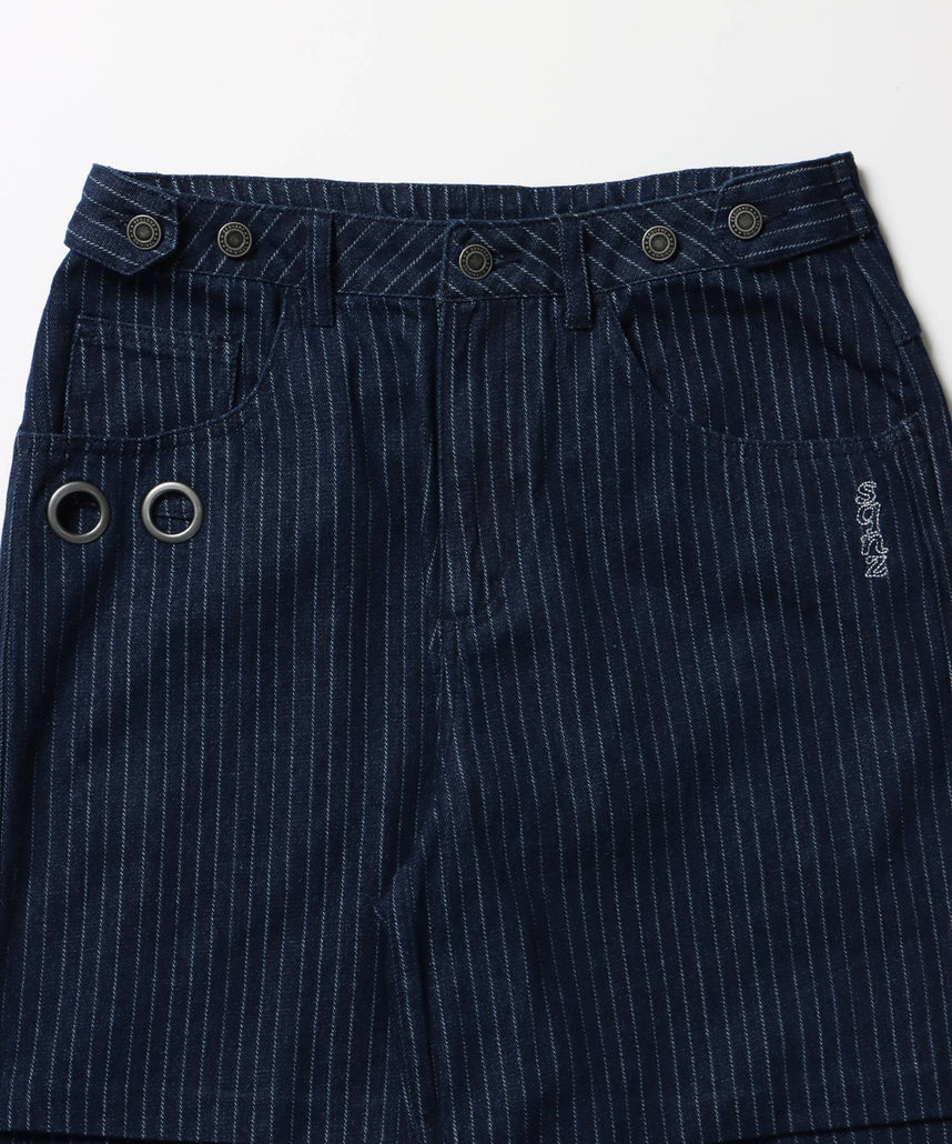 sqnz tucked denim pants / パンツ ハトメ レザーパッチ デニム ボトムス 加工 ワイドシルエット ネイビー