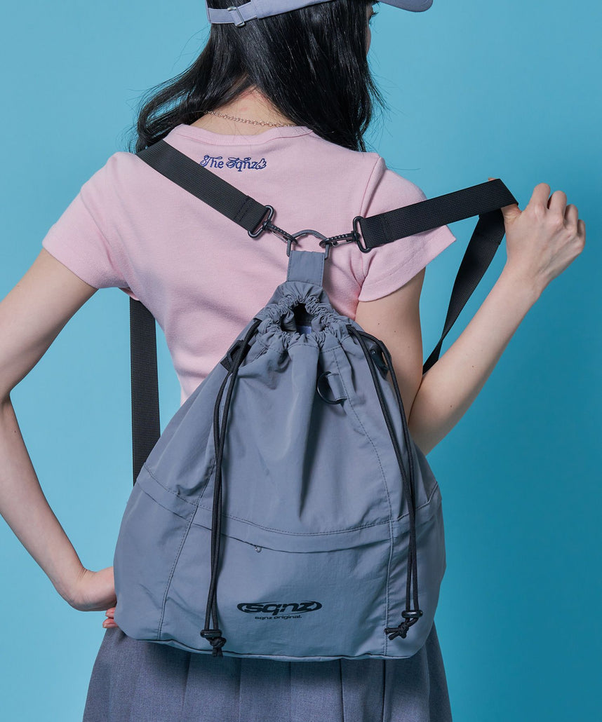 ≪予約商品≫sqnz 2way knapsack / ユニセックス ナップサック リュック 雑貨 バック 2WAY ドローコード グレー