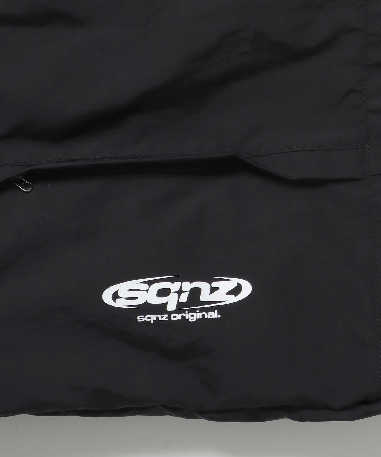 ≪予約商品≫sqnz 2way knapsack / ユニセックス ナップサック リュック 雑貨 バック 2WAY ドローコード ブラック