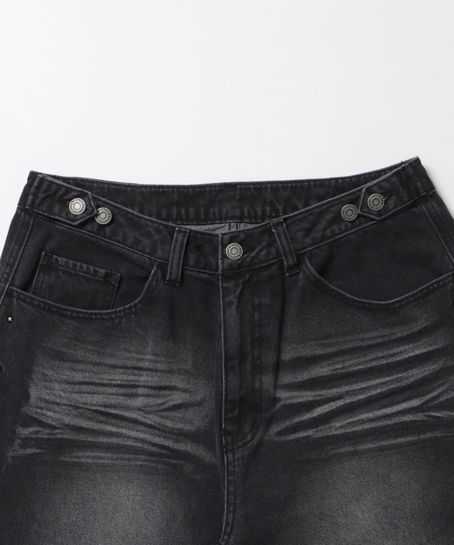 ※WEB限定 / スタッズデニムショートパンツ / sqnz washed denim shorts ブラック
