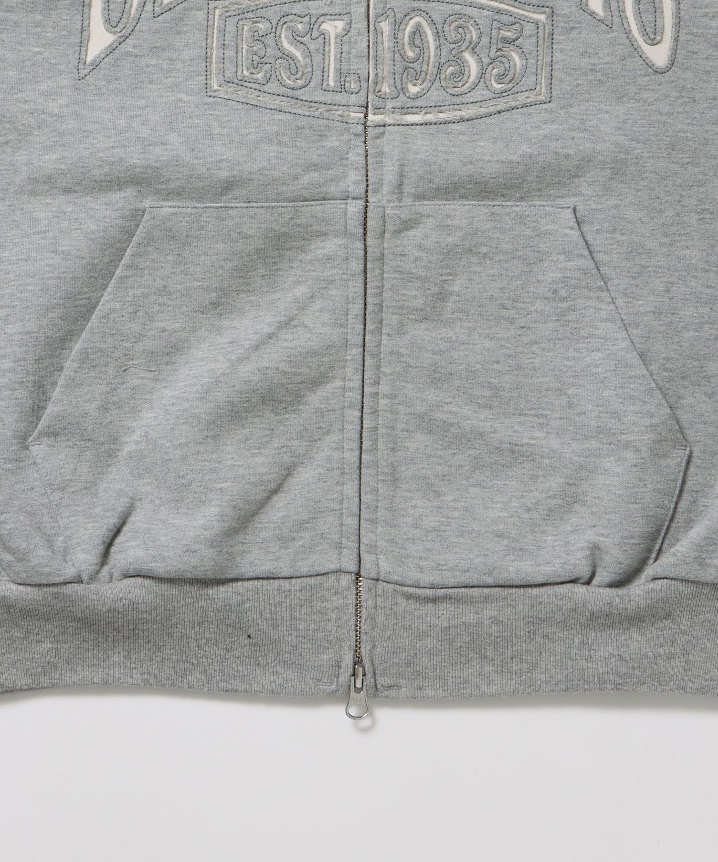 CUTOUT LETTER ZIP HOODY / オーバーサイズ ヘビーウェイト ジップパーカー フーディ ダブルジップ 刺繍 加工 【短丈】 グレー