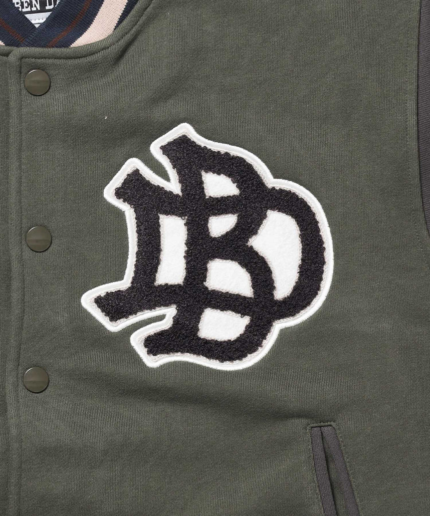 SWEAT STADIUM JACKET / スラックス ジャケット 刺繍 ワンポイント 裏毛 ワッペン カーキ