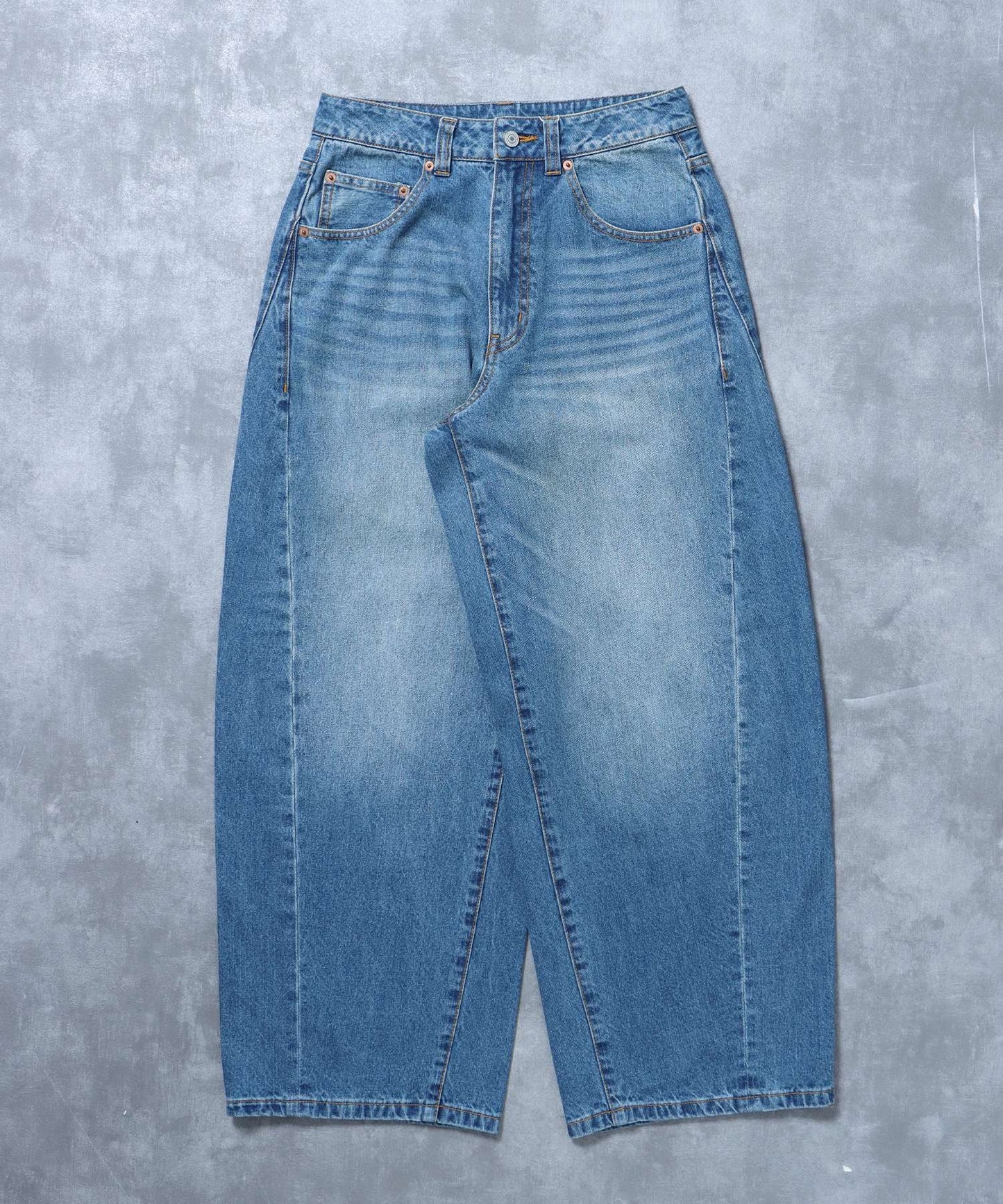 【FFEIN(フェイン)】リアルヴィンテージバレルレッグデニムパンツ / デニム パンツ ボトムス ワイドシルエット デニム カーブ ブルー