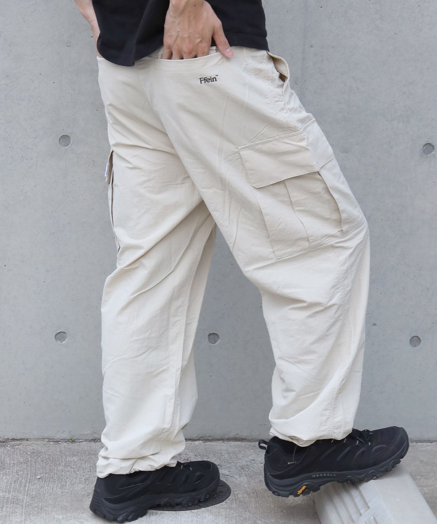 モデル：H178 Size:M アイボリー