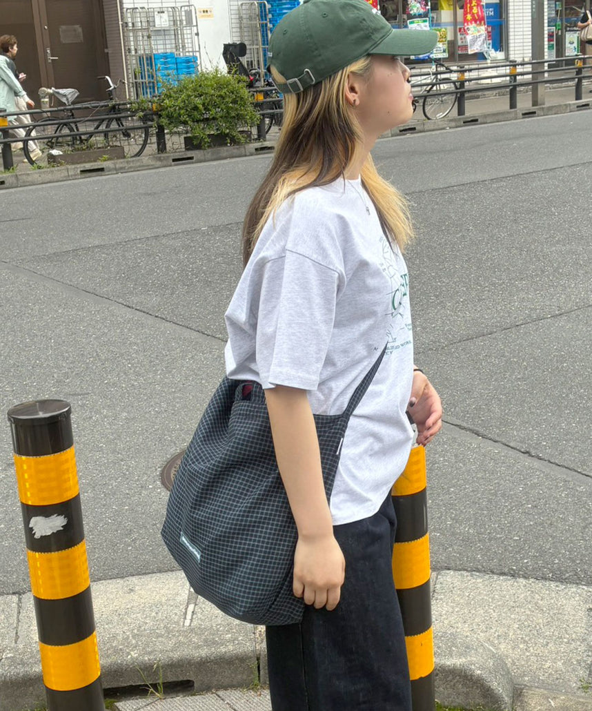2WAYチェックトートバッグ / ユニセックス バック 2WAY 雑貨 刺繍 チェック ポケット ネイビー