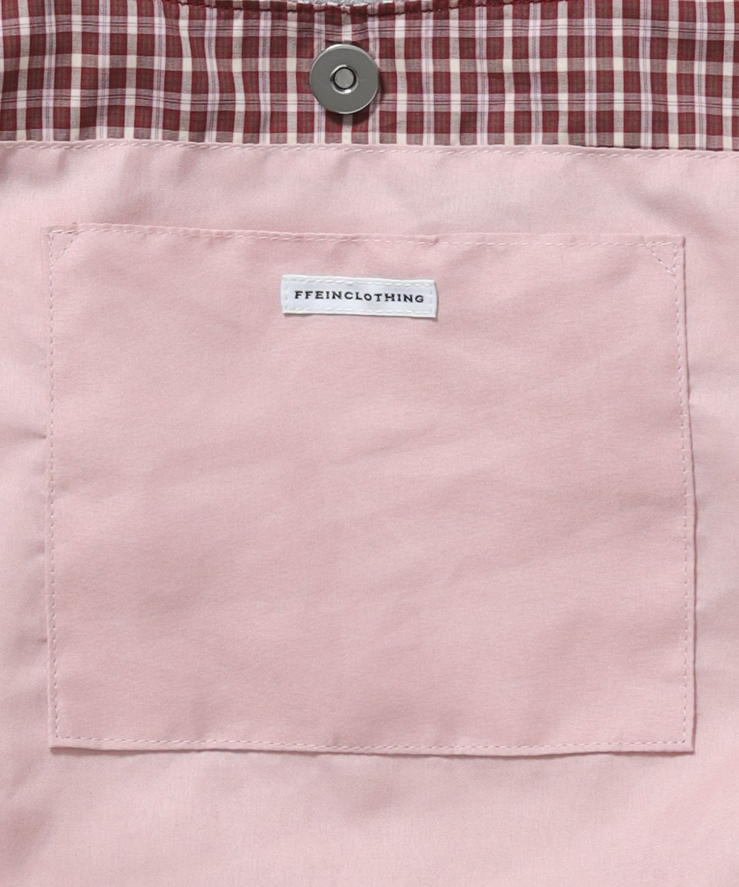ダブルタックチェックムーンバッグ / ユニセックス バック ハンドバック 雑貨 刺繍 チェック ポケット レッド