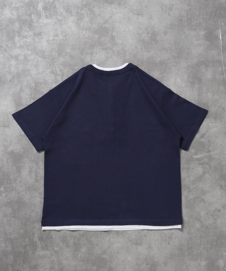 フェイクレイヤードヘンリーネックショート丈Tシャツ/ Tシャツ ヘンリーネック 半袖 レイヤード ワンポイント シンプル 【短丈】 ネイビー