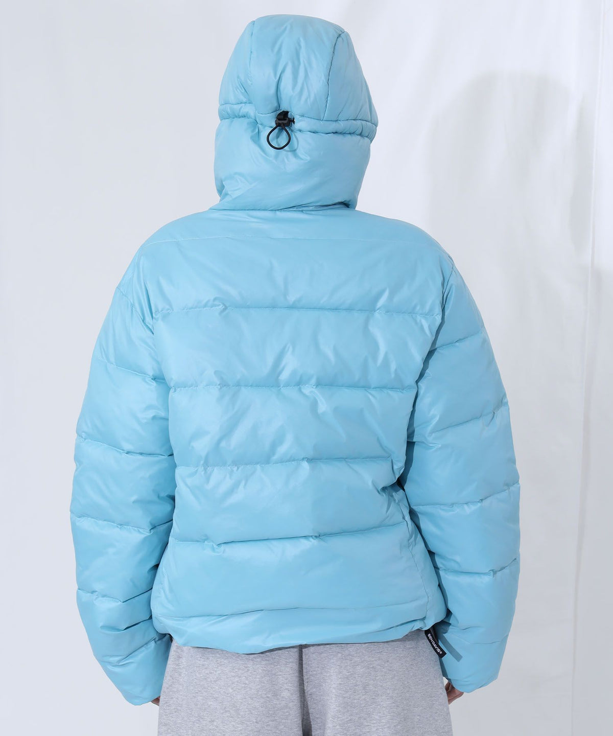 モデル：H174/SizeL　スカイブルー