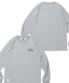 SCRIPT VNTG L/S TEE (REG) / ロンT 長袖 刺繍 ビスネーム ヴィンテージ加工 レギュラーフィット ユニセックス グレー