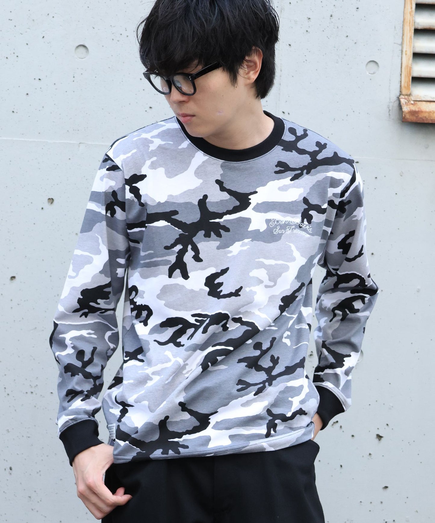 モデル：H178 Size:L　柄80