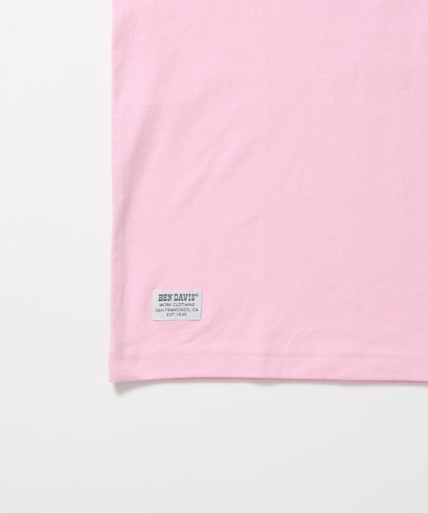 SCRIPT VNTG L/S TEE (REG) / ロンT 長袖 刺繍 ビスネーム ヴィンテージ加工 レギュラーフィット ユニセックス ピンク