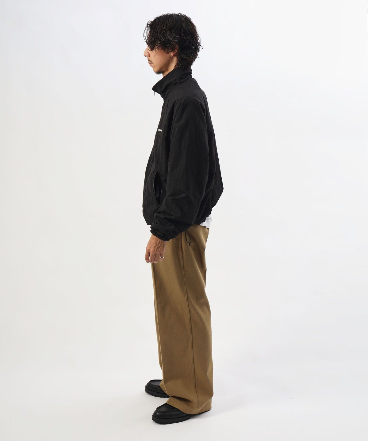 Hモデル：H177 Size:L　ﾌﾞﾗｯｸ
