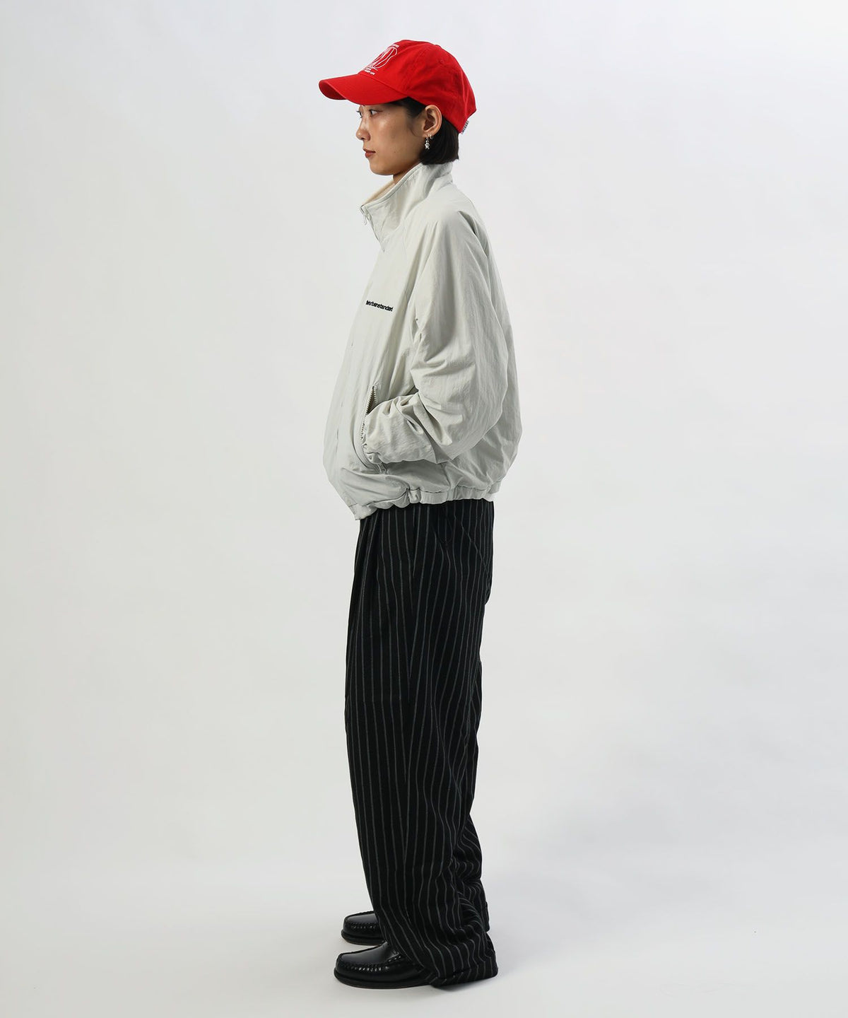 モデル：H163 Size:M　アイボリー