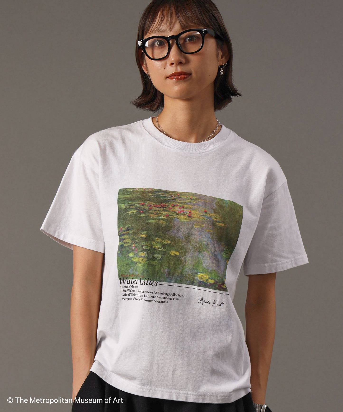 モデル：H163 Size:M　柄80