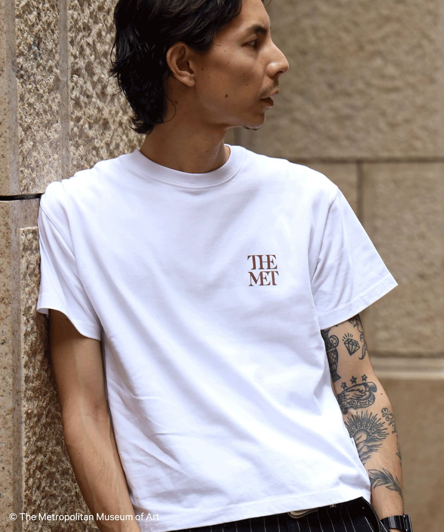 モデル：H163 Size:M　柄80