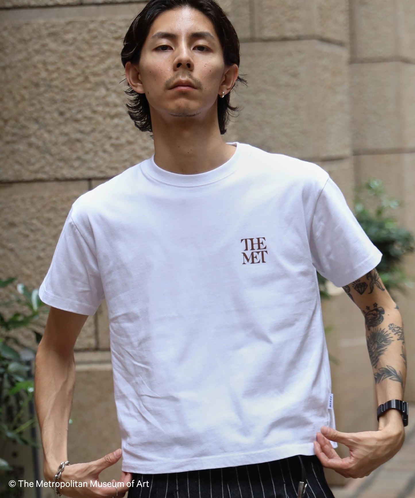 モデル：H163 Size:M　柄80