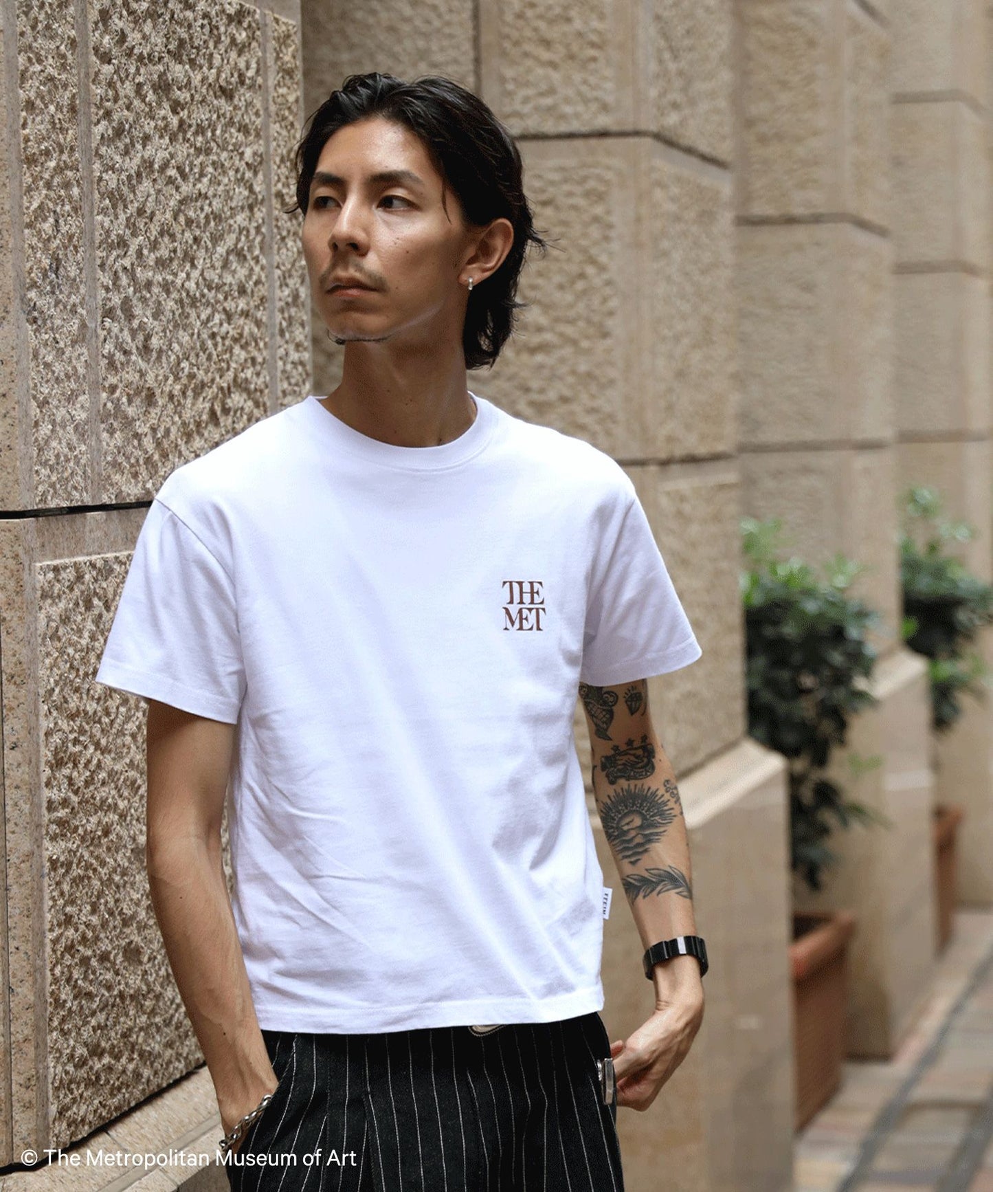 モデル：H163 Size:M　柄80