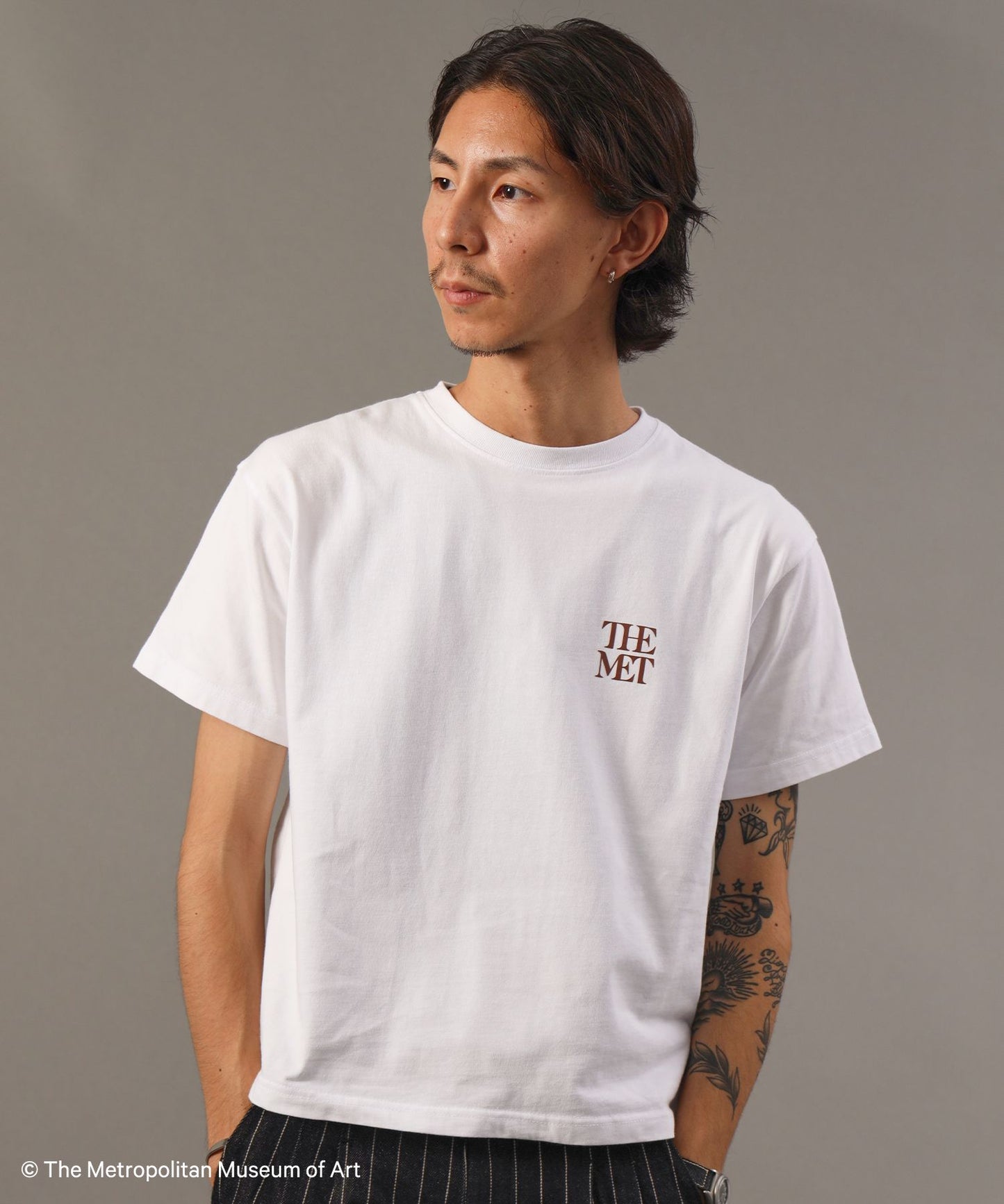 モデル：H163 Size:M　柄80
