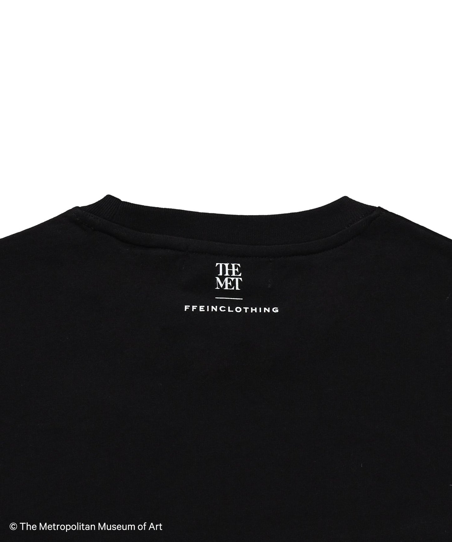 The Met小文字グラフィックTシャツ / メトロポリタン美術館 半袖 クルーネック プリント ワンポイント ブラック