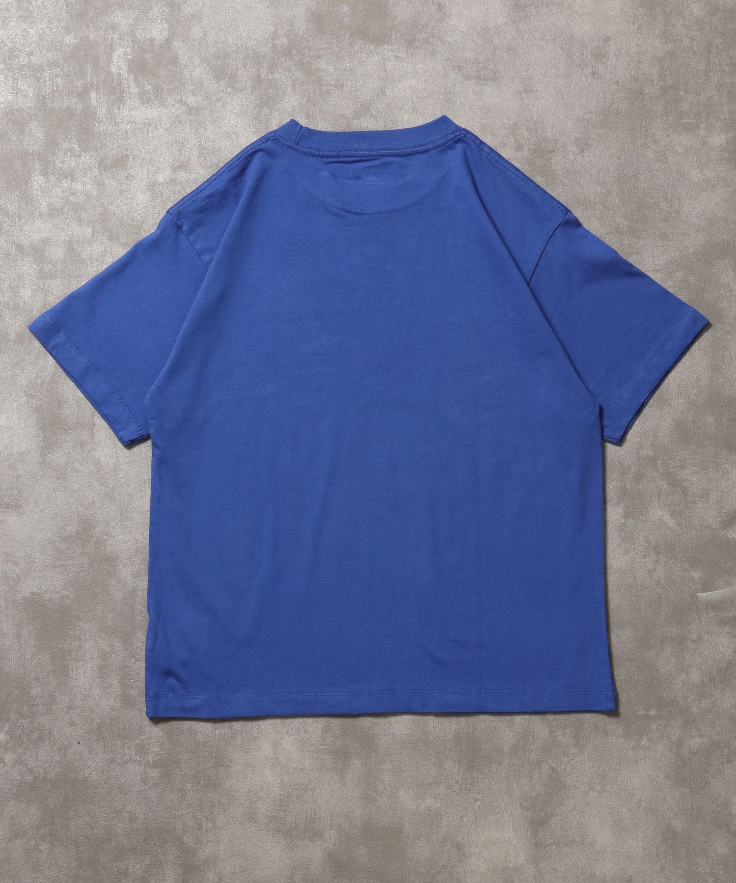 「ラフに着てもサマになる、太リブベーシックTシャツ」カラバリ太リブベーシックTシャツロイヤルブルー