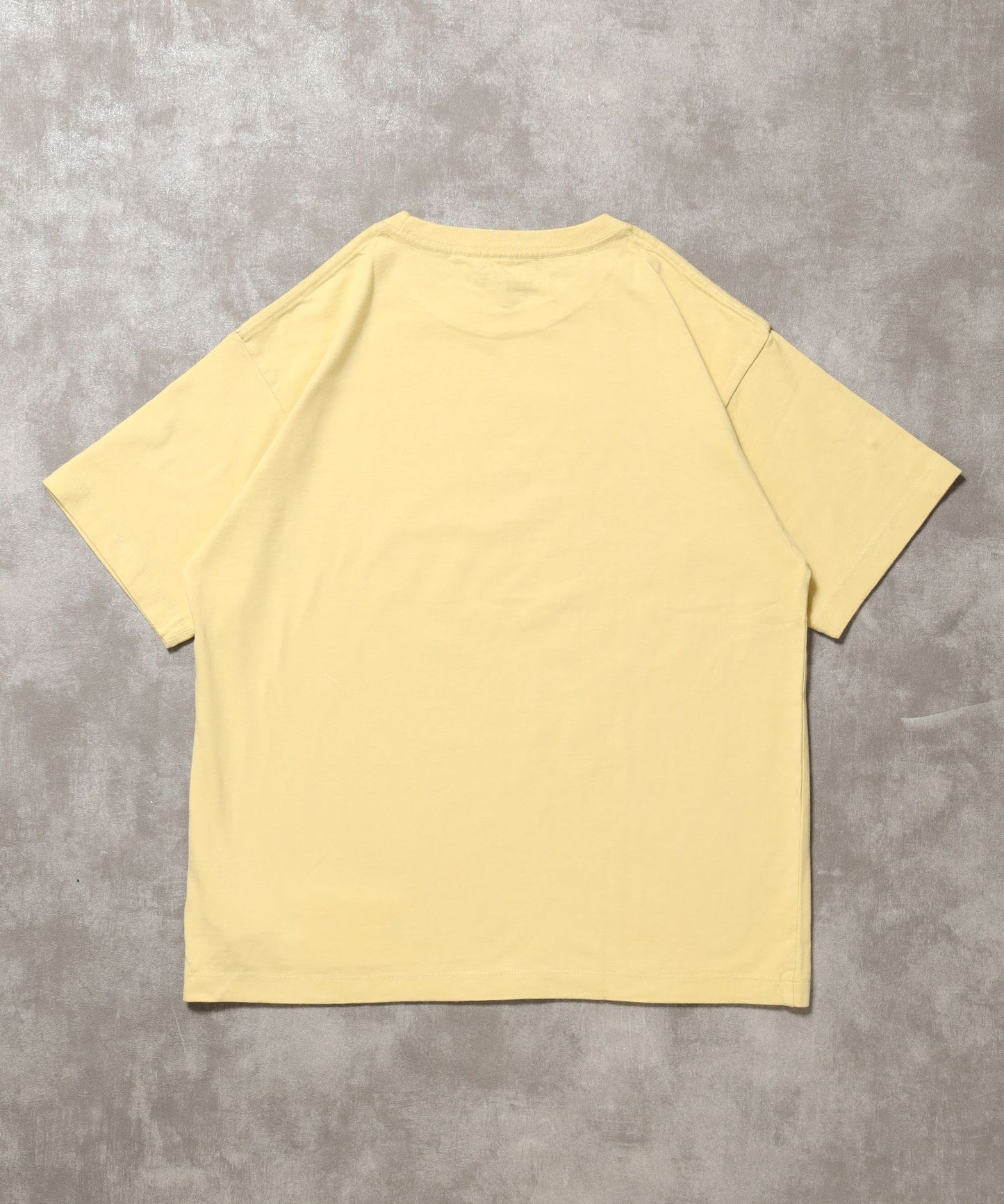 「FFEINらしいミニマルな着こなしを叶える」カラバリ細リブベーシックTシャツ【バイオウォッシュ】 レモンイエロー