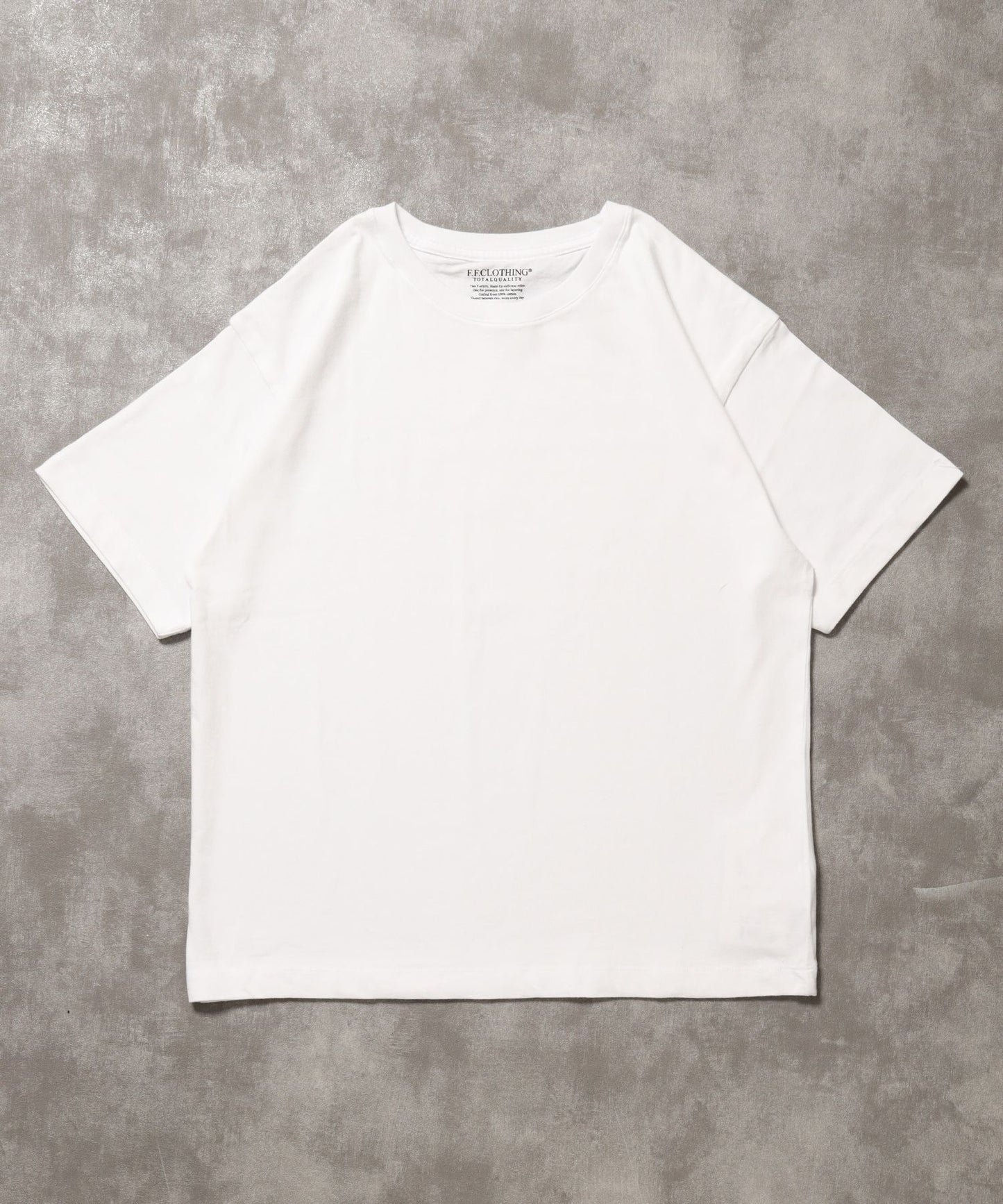 【FFEIN(フェイン)】「FFEINらしいミニマルな着こなしを叶える」カラバリ細リブベーシックTシャツ【バイオウォッシュ】 ロイヤルブルー