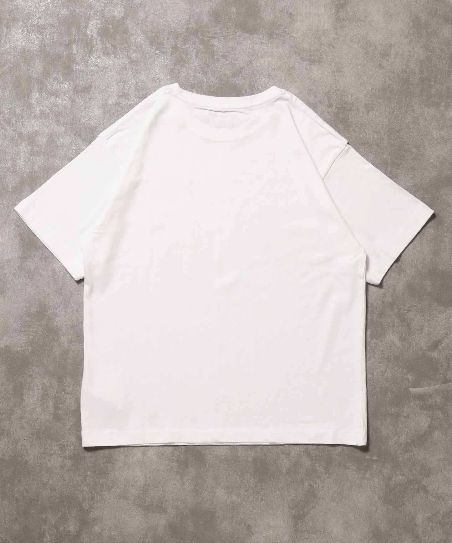 「FFEINらしいミニマルな着こなしを叶える」カラバリ細リブベーシックTシャツ【バイオウォッシュ】 ロイヤルブルー