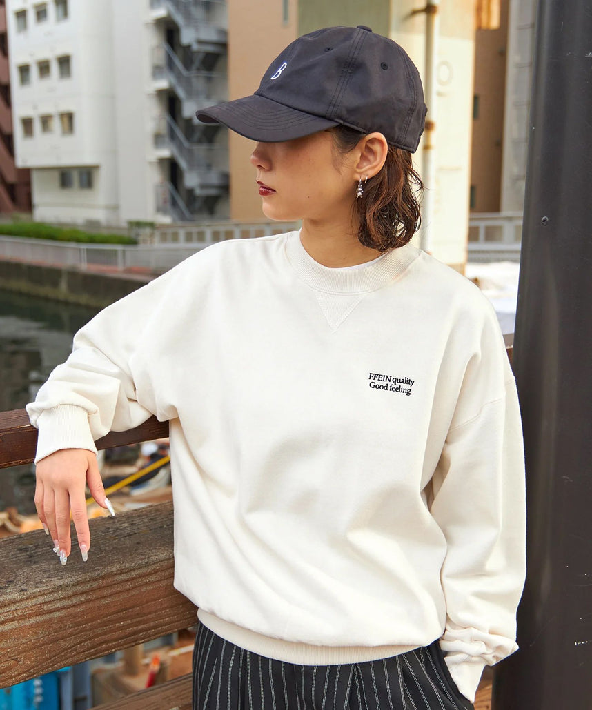 モデル：H162 Size:M　オフホワイト