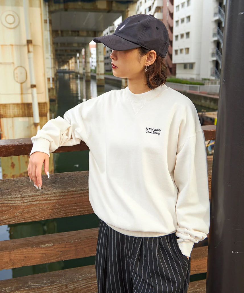 モデル：H162 Size:M　オフホワイト