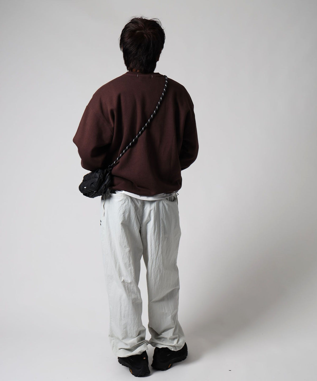 モデル：H178 Size:M　ダークブラウン