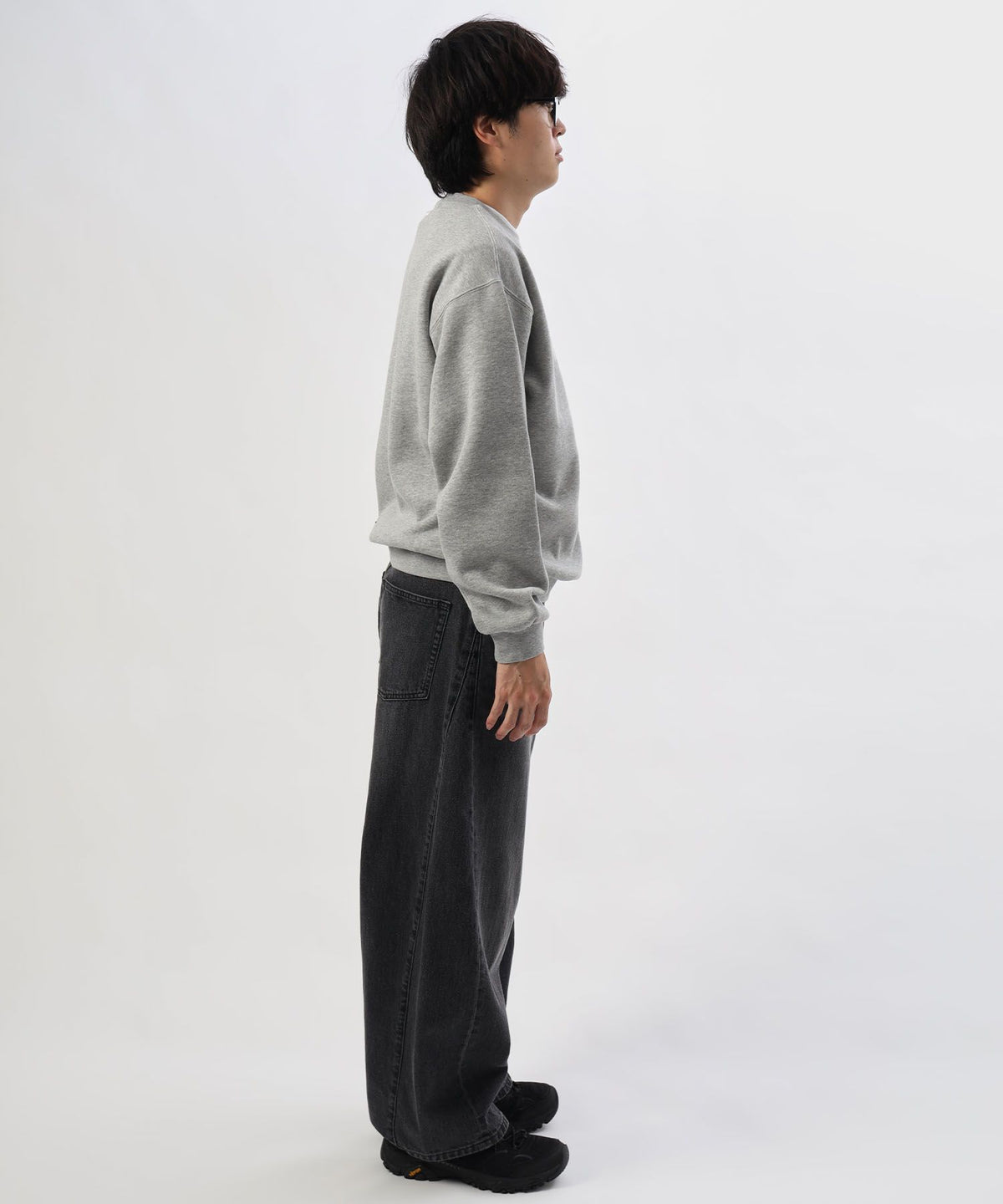 モデル：H177 Size:L　M.グレー