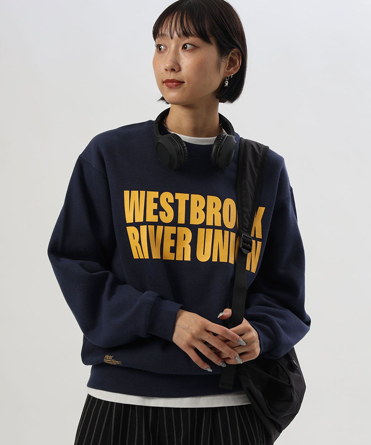 モデル：H163 Size:M　ダークネイビー