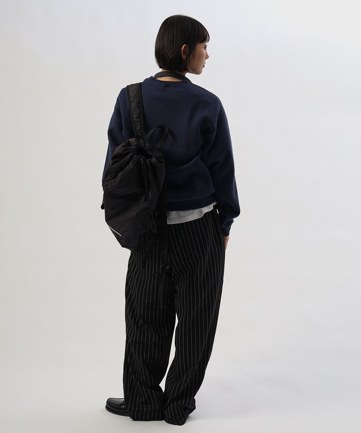 モデル：H163 Size:M　ダークネイビー