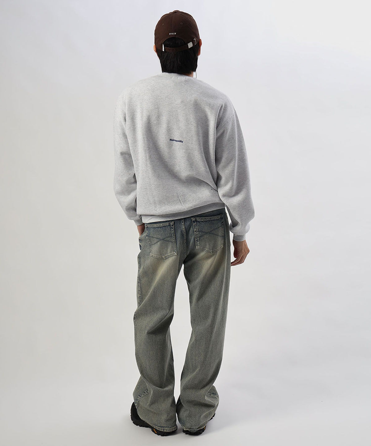 モデル：H177 Size:L　アッシュグレー