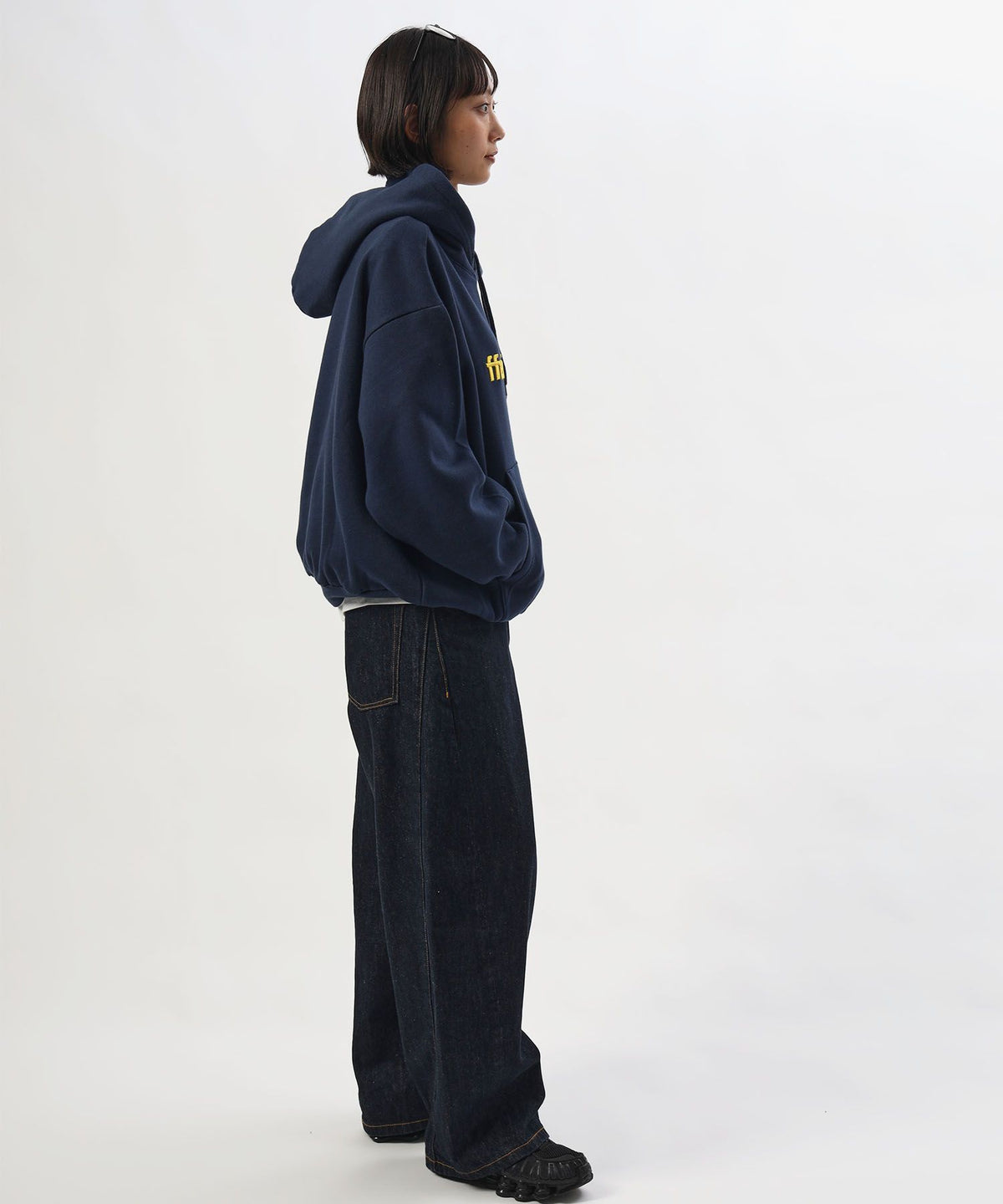 モデル：H163 Size:M　ネイビー