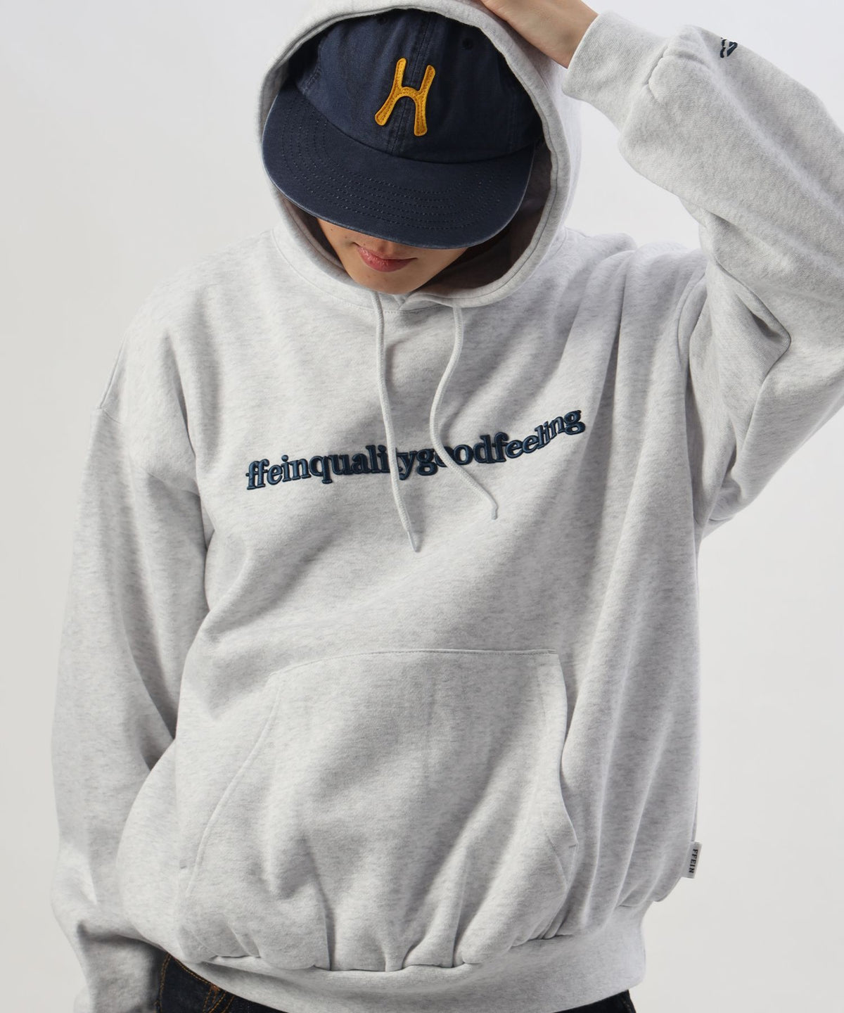 モデル：H177 Size:M　アッシュグレー