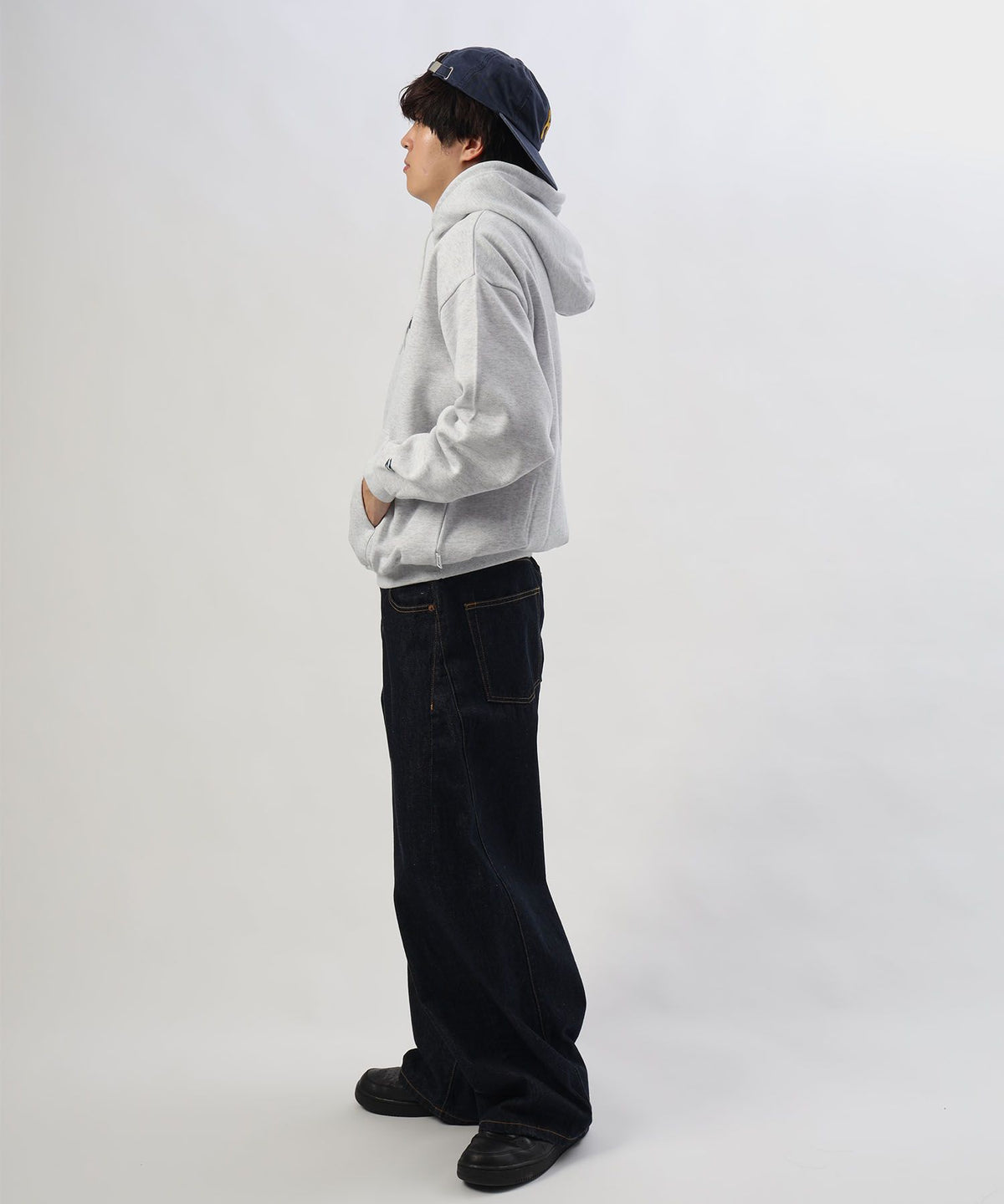モデル：H177 Size:M　アッシュグレー