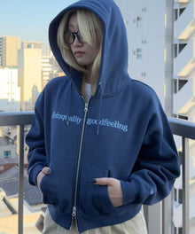センター3D刺繍立体フードショート丈ZIPパーカー / レディース パーカー 裏起毛 ヘビーウエイト フーディ ダブルジップ 【短丈】 ブルー