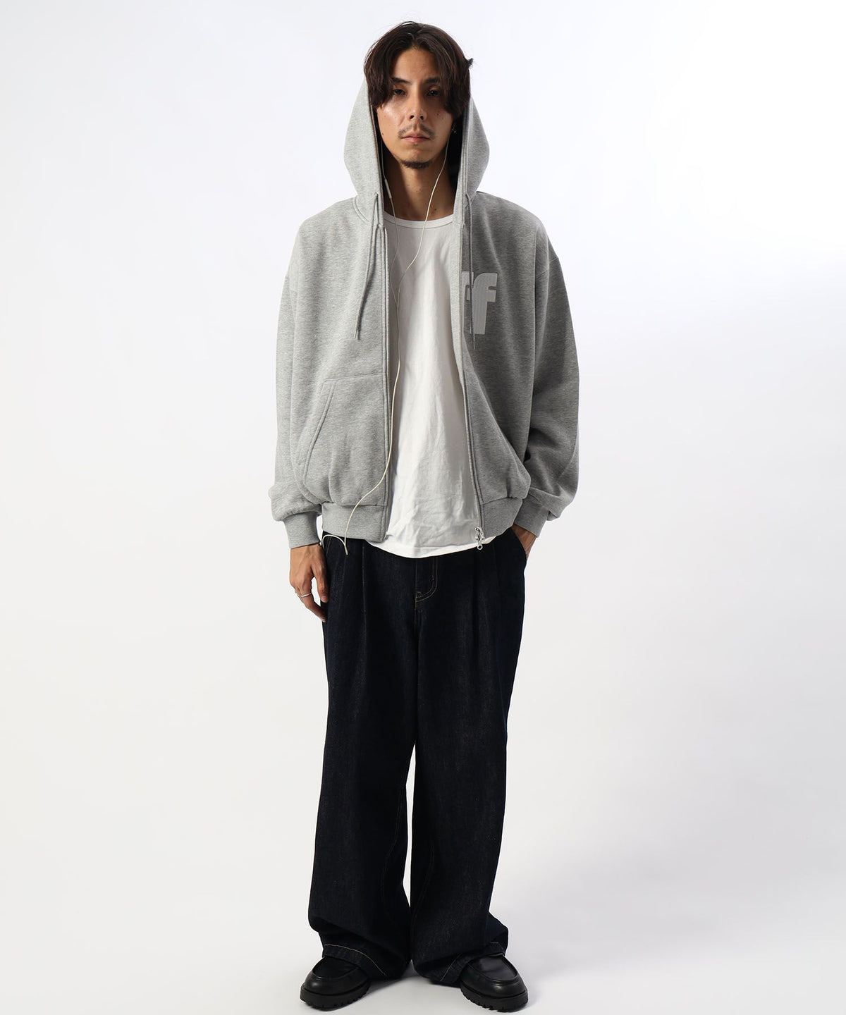 モデル：H177 Size:M　グレー