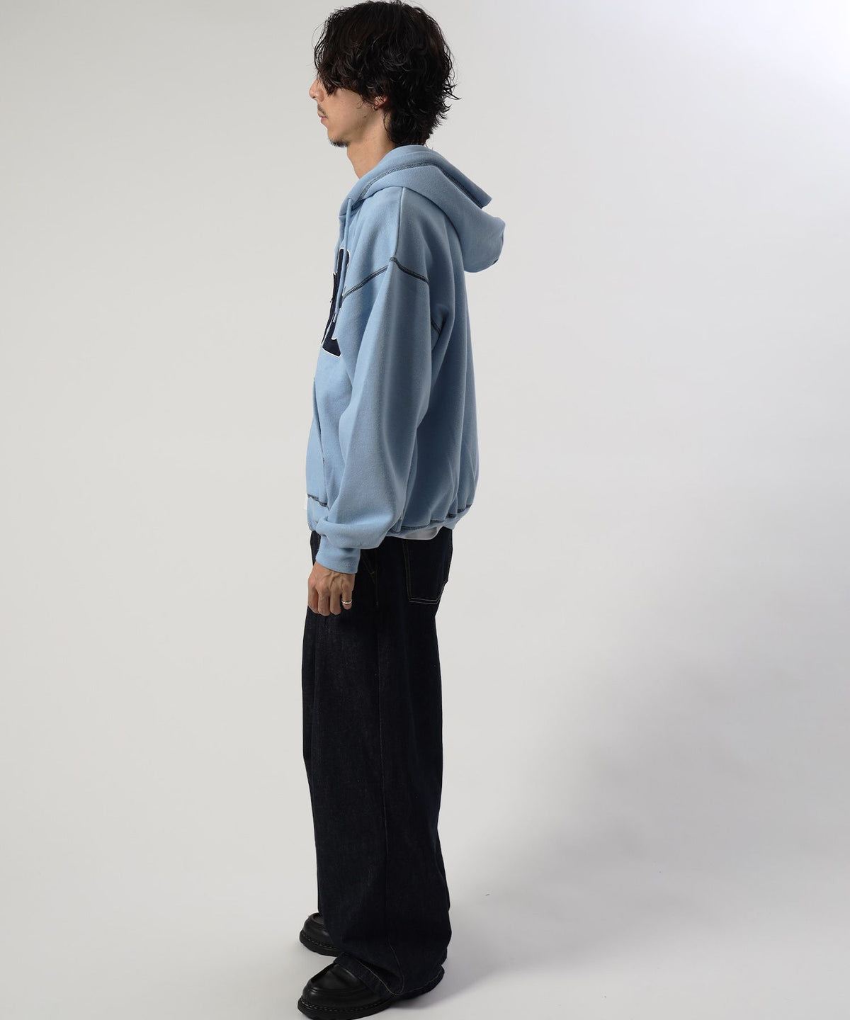 モデル：H178 Size:L　サックス