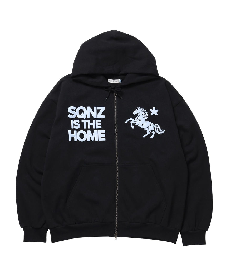 【SEQUENZ（シークエンズ）】※WEB限定 / HOMEホースロゴプリントジップパーカー / sqnzU horse logo zip p/k ブラック