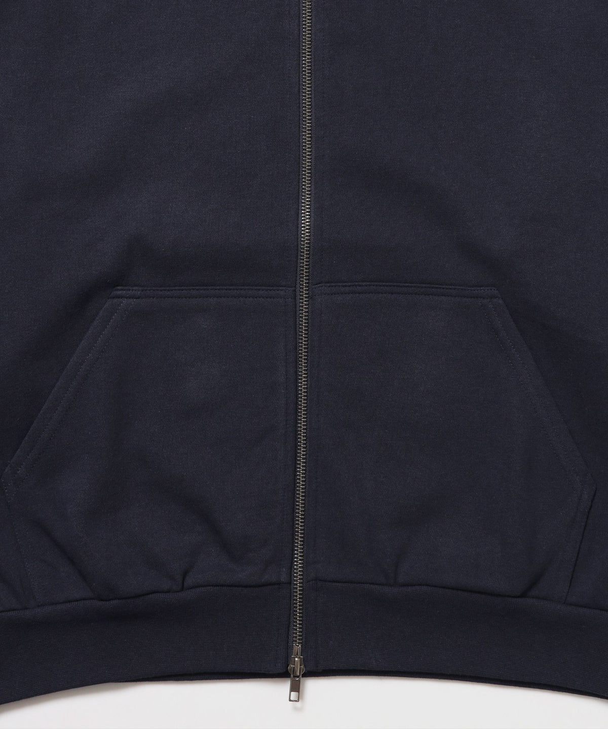 ※WEB限定 / es HOMEロゴ裏起毛ジップパーカー / sqnzU basic logo zip p/k ネイビー