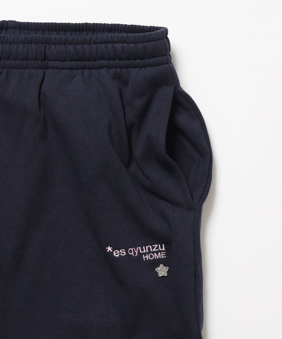 ※WEB限定 / es HOMEロゴ裏起毛スウェットパンツ / sqnzU basic logo sweat pants ネイビー