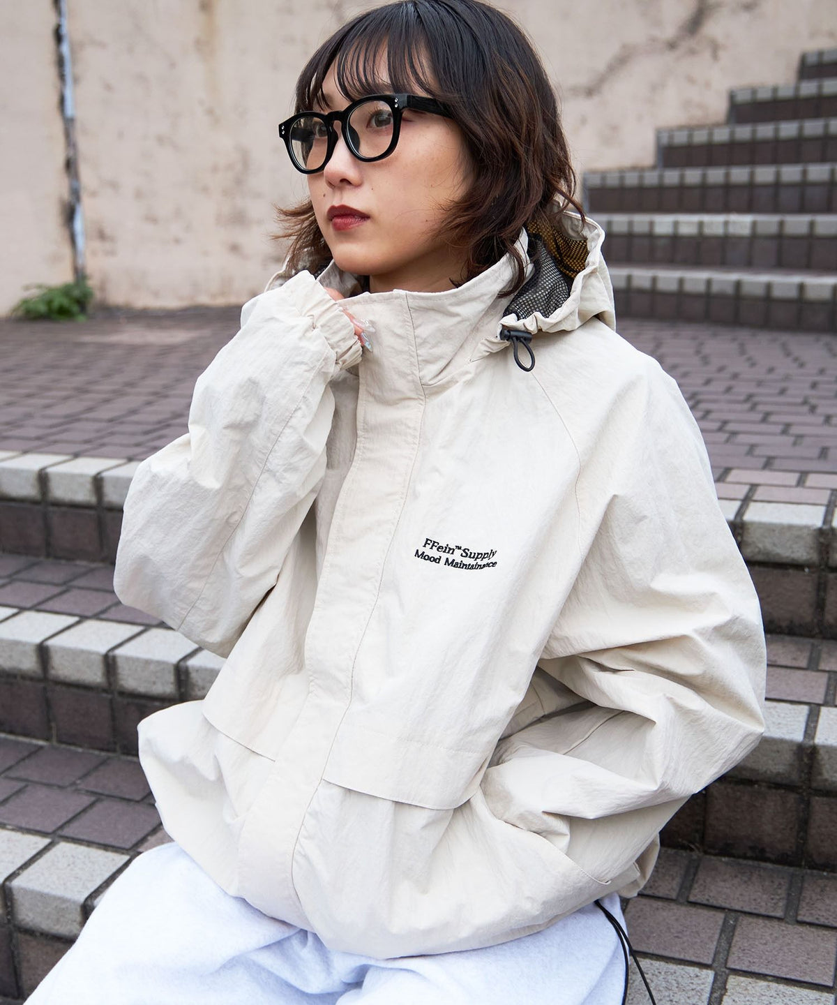 モデル：H163 Size:M　アイボリー