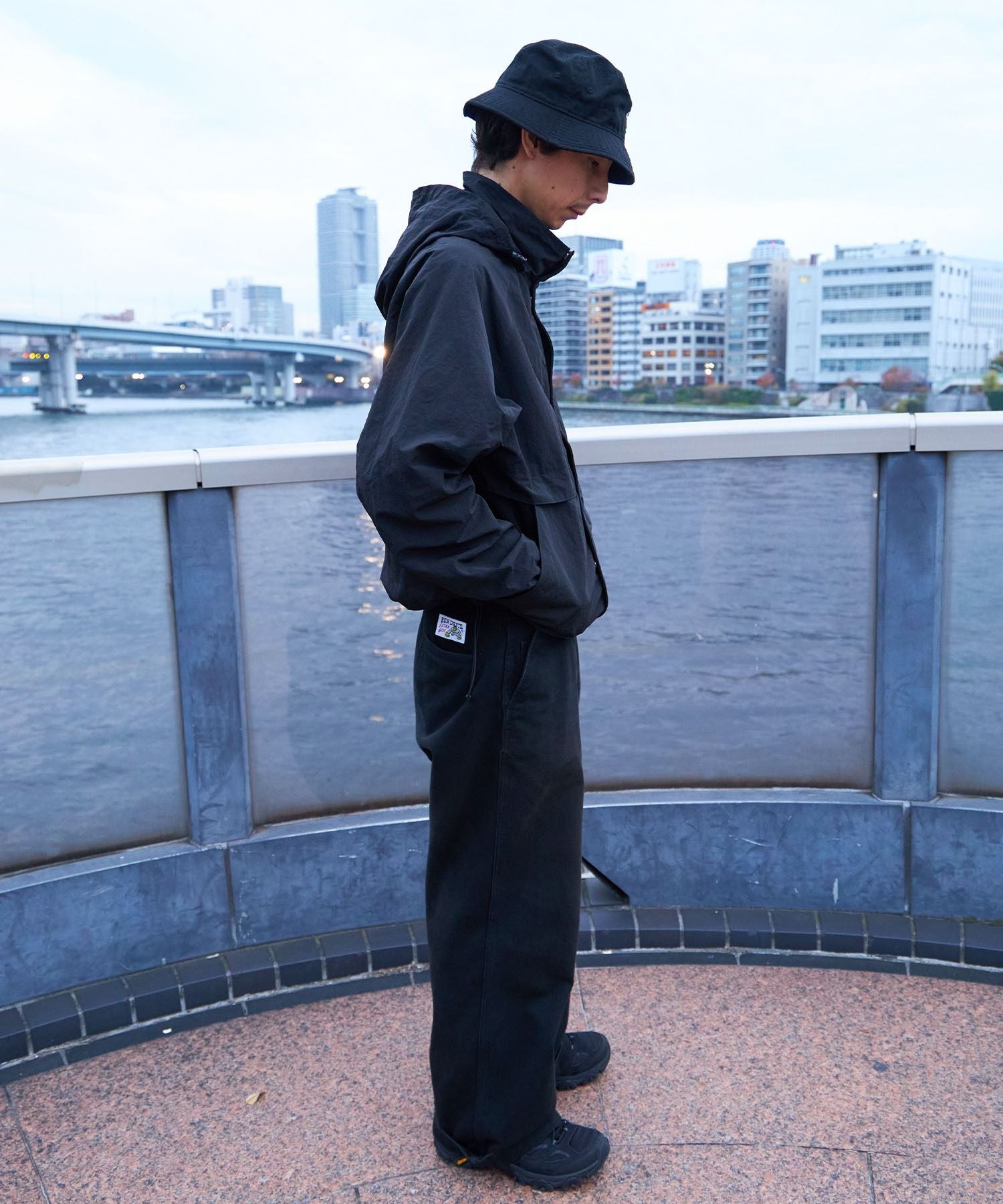 モデル：H177 Size:L　ブラック