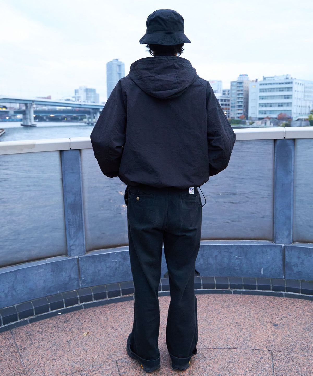 モデル：H177 Size:L　ブラック