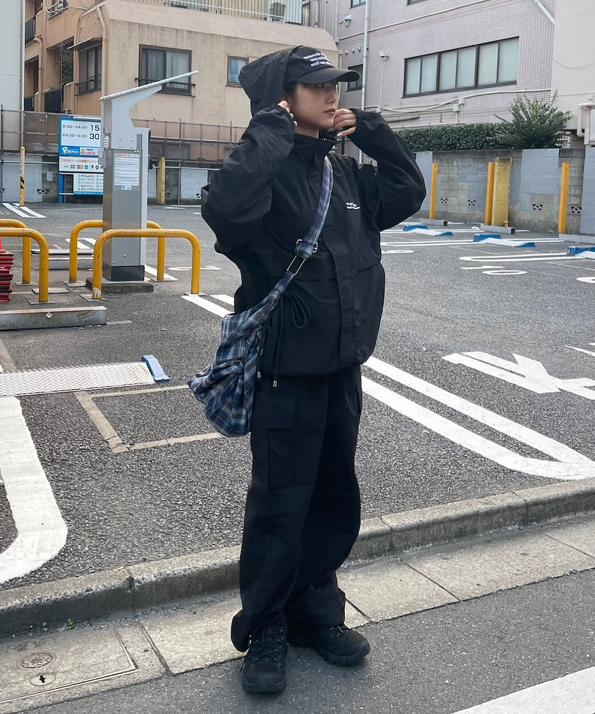 モデル：H163 Size:M　ブラック