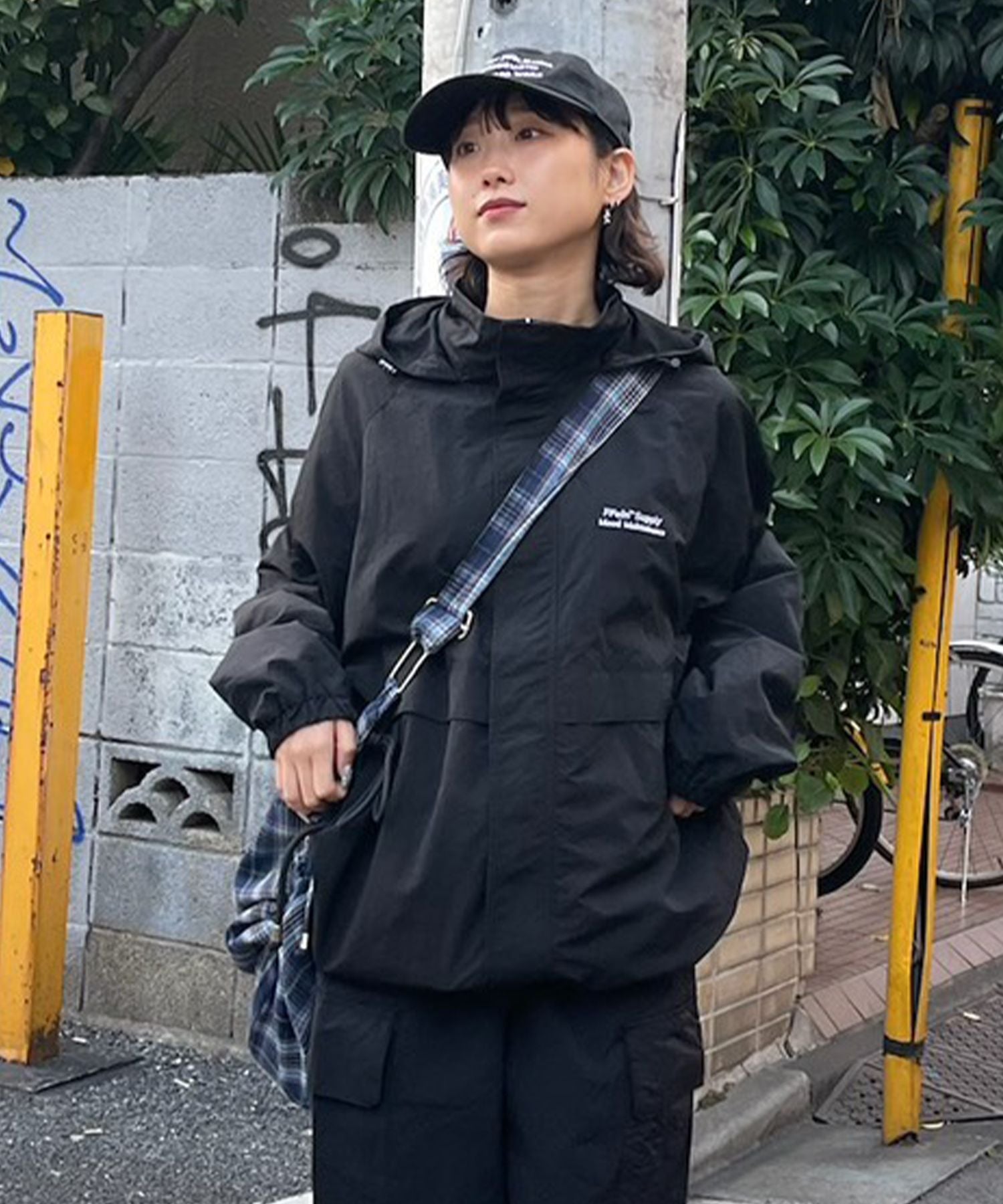 モデル：H163 Size:M　ブラック