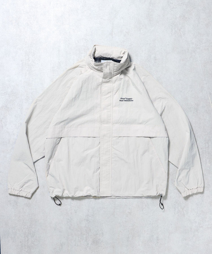 【FFEIN(フェイン)】【撥水加工】FFEIN(フェイン)2WAY フード収納ナイロンブルゾン / ナイロン 2WAYアウター 撥水加工 ジャケット 刺繍 ユニセックス アイボリー